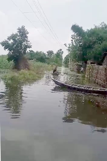 Five villages of Bengali society more affected by flood