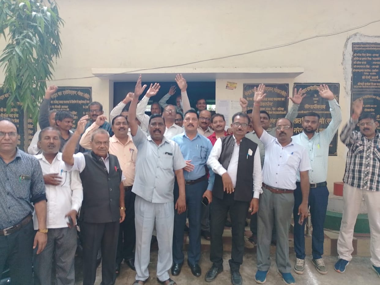 Lawyers complained to Principal Secretary Revenue about SDM