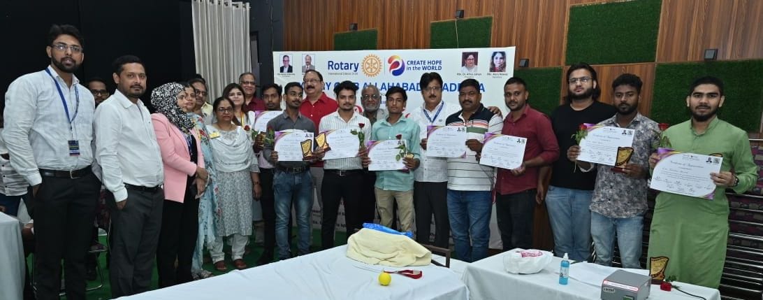 32 units of blood donation in Rotary's camp