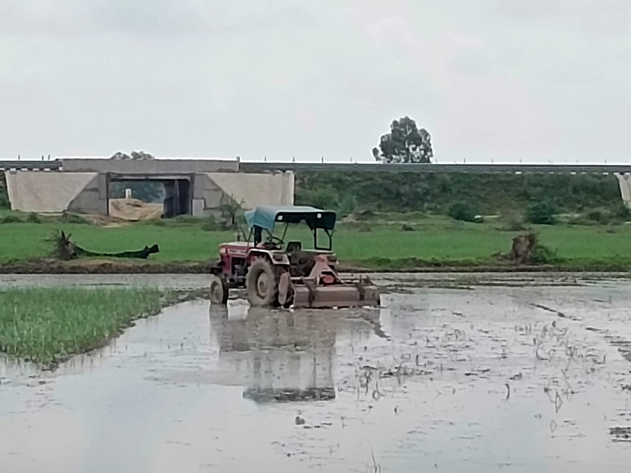Farmer died due to rotavator coming down in Fatehgarh village