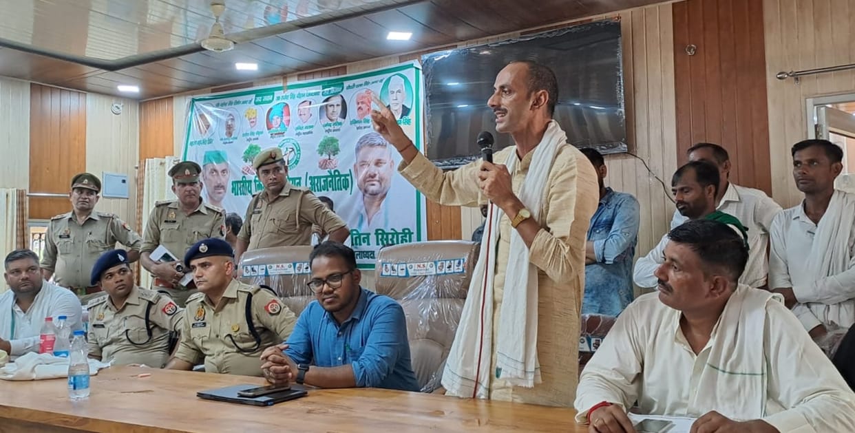 Farmers demanded compensation for the crops destroyed in the floods