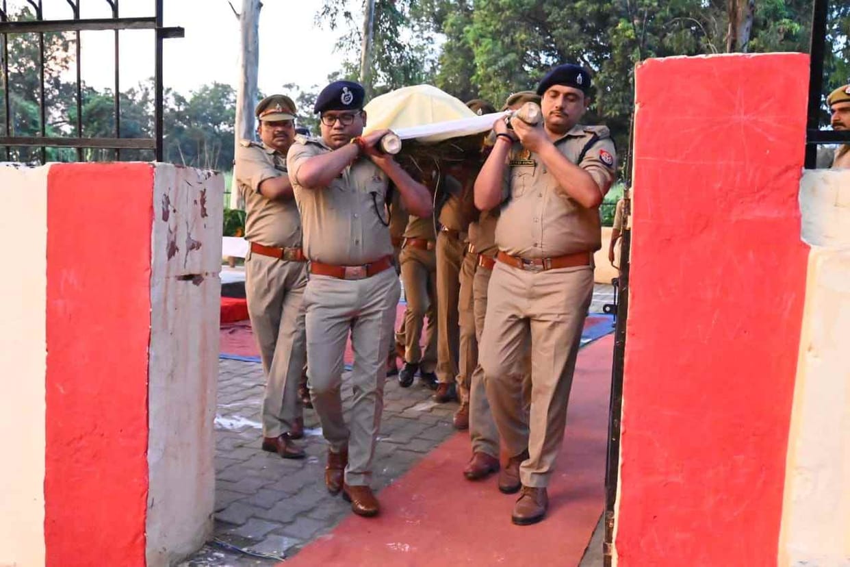 Inspector died in a road accident at Kushinagar