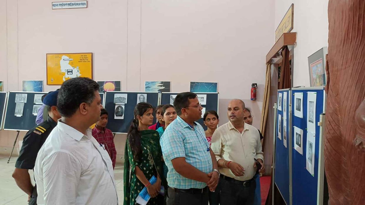 photo exhibition