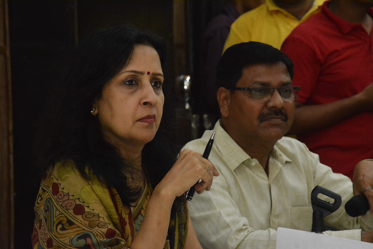 Amidst uproar, 59 resolutions passed unanimously, one rejected