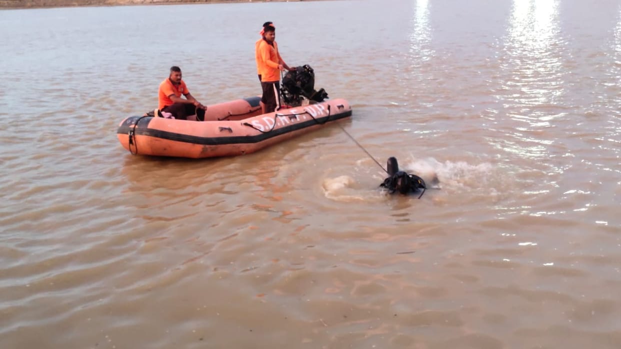 Two brothers who went to bathe in Rapti river drowned