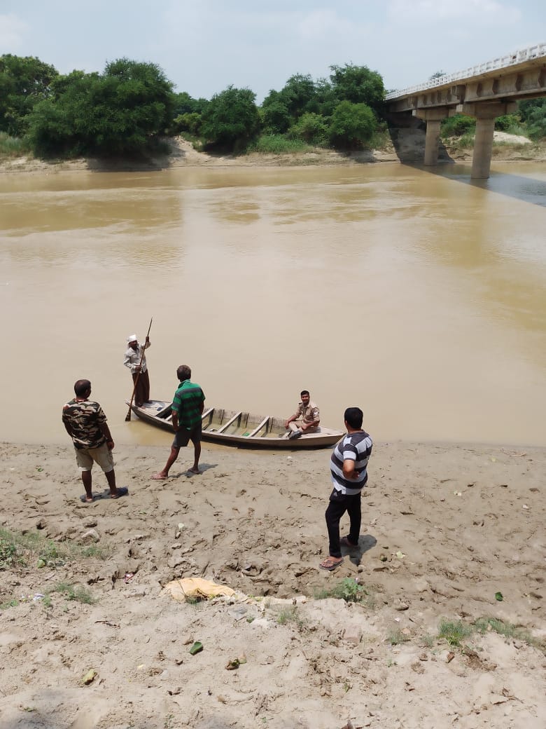 drown in river death