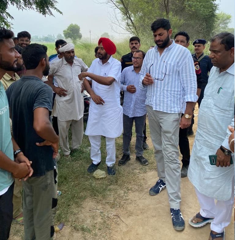Minister of State Anup Dhanak visited the flood affected villages of the district