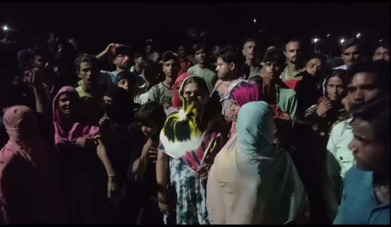 Uproar in protest against non-change of blown transformer, sub-station stalled