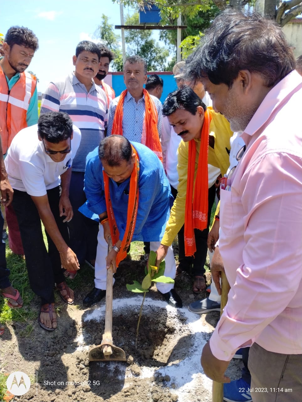 Pledge taken for clean environment by planting saplings