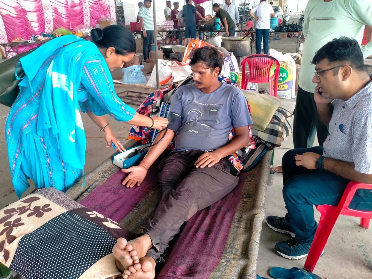 Deputy civil surgeon will manage medical facilities in flood relief centers, will inspect morning and evening
