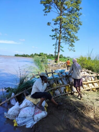 If the erosion does not stop, the Sharda river will meet with the drain, the situation will become dire