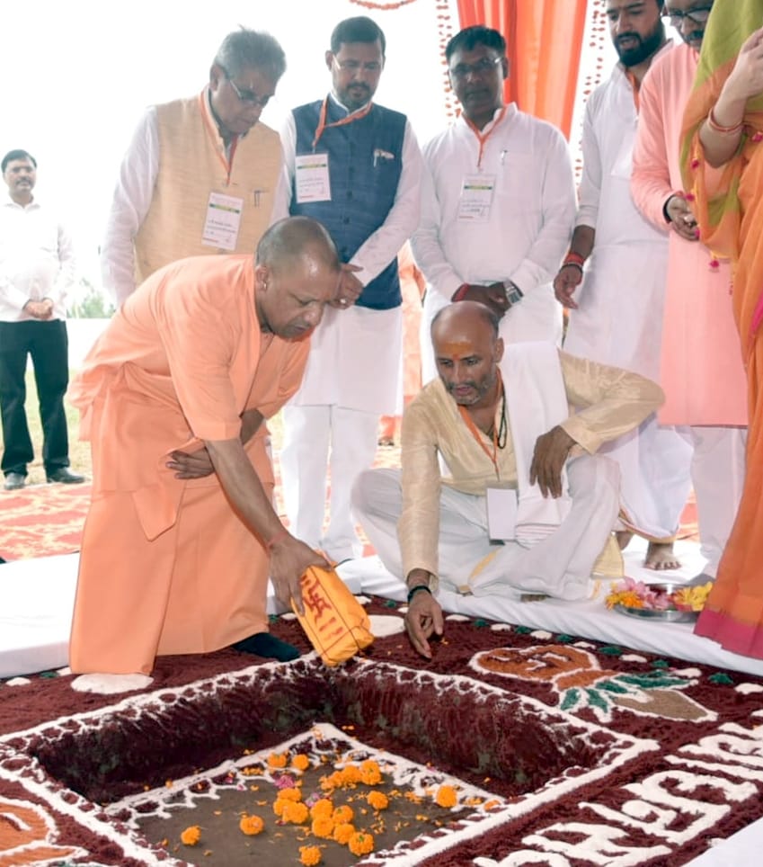 Stream of Sanskrit and culture will explode from Vidurkuti: Yogi