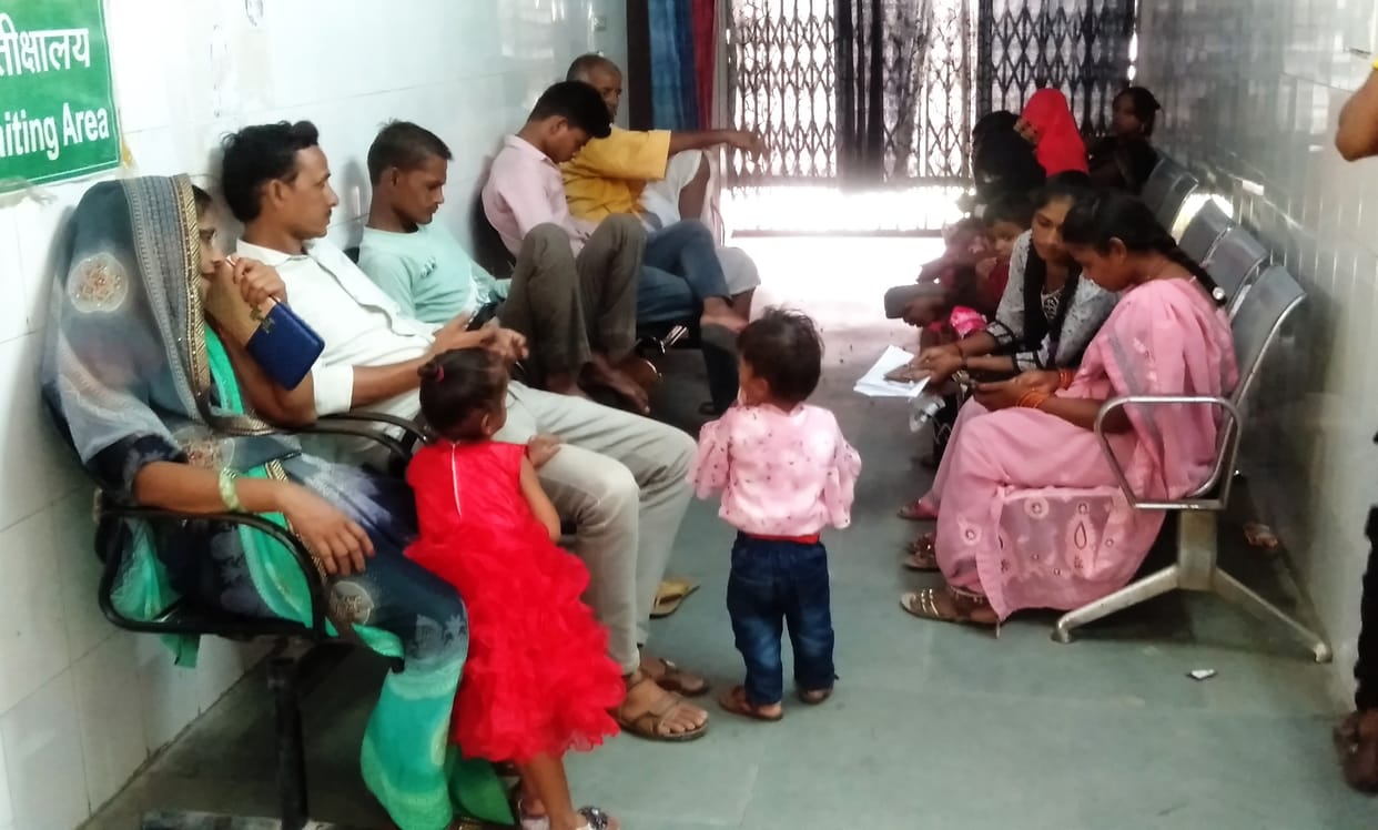 Ultrasound stalled for two months, patients getting loose at private centers