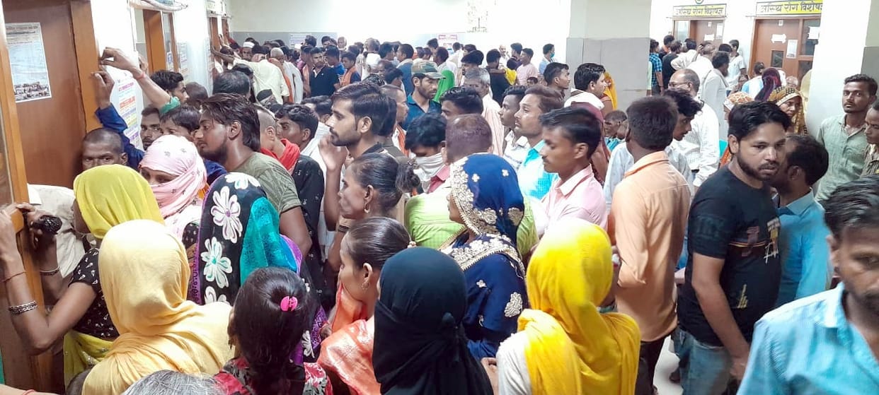 The humidity increased as soon as the rain stopped, the patient's crowd in the district hospital