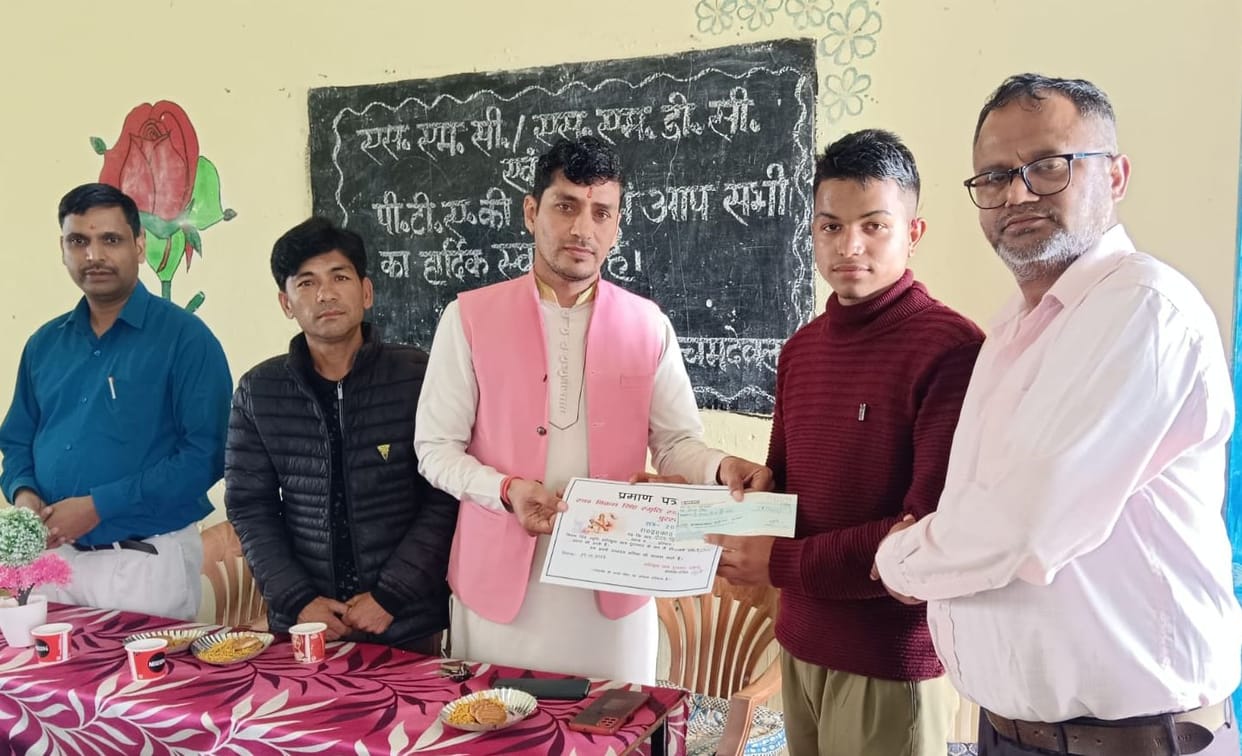 Parents raised demand to fill vacant posts of teachers