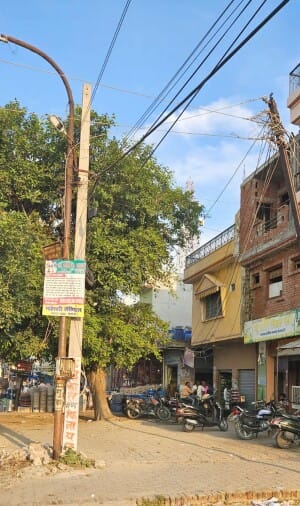 Electricity failure since evening, ruckus at power house at midnight