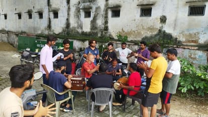 Tragedy of eunuchs will come alive on stage through 'Jaaneman'