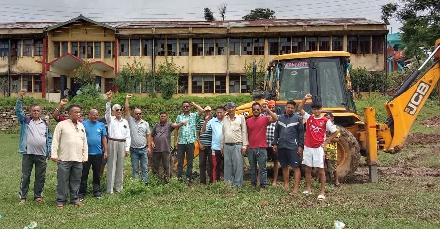 Opposition to construction of building in ITI's playground