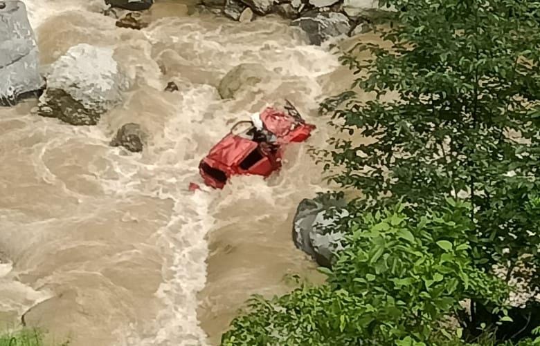 Uncontrolled car fell into river, teacher injured