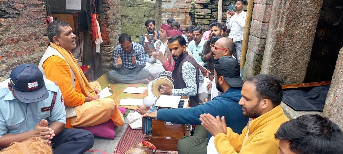 Rituals performed at Shravani fair in Jageshwar
