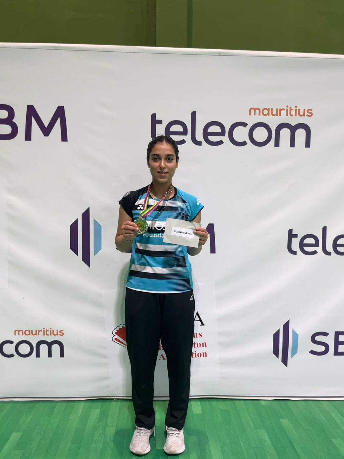 Almora's Aditi Bhatt won silver medal in badminton