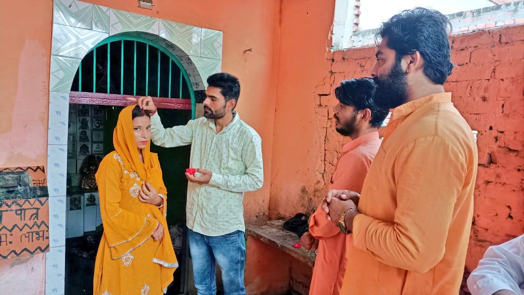 Shalini turns Shahnuma to marry Rupak