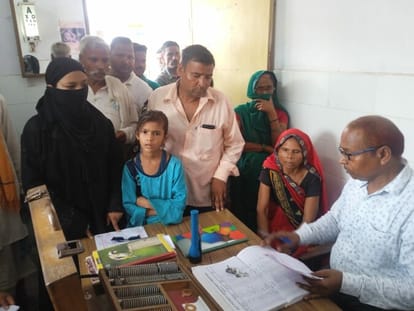 A flu patient in almost every household