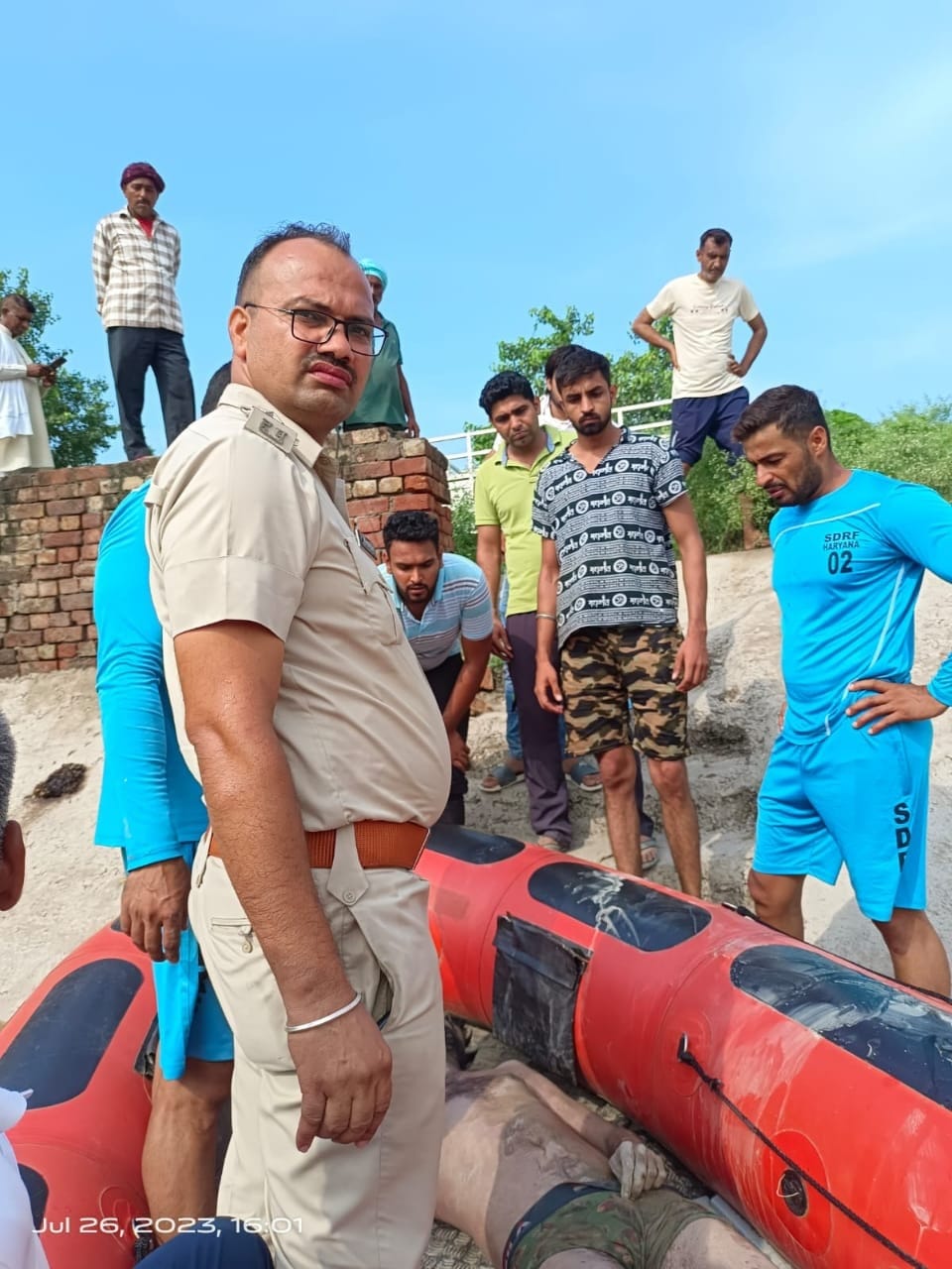 Dead body of a youth drowned in JLN canal found after 24 hours