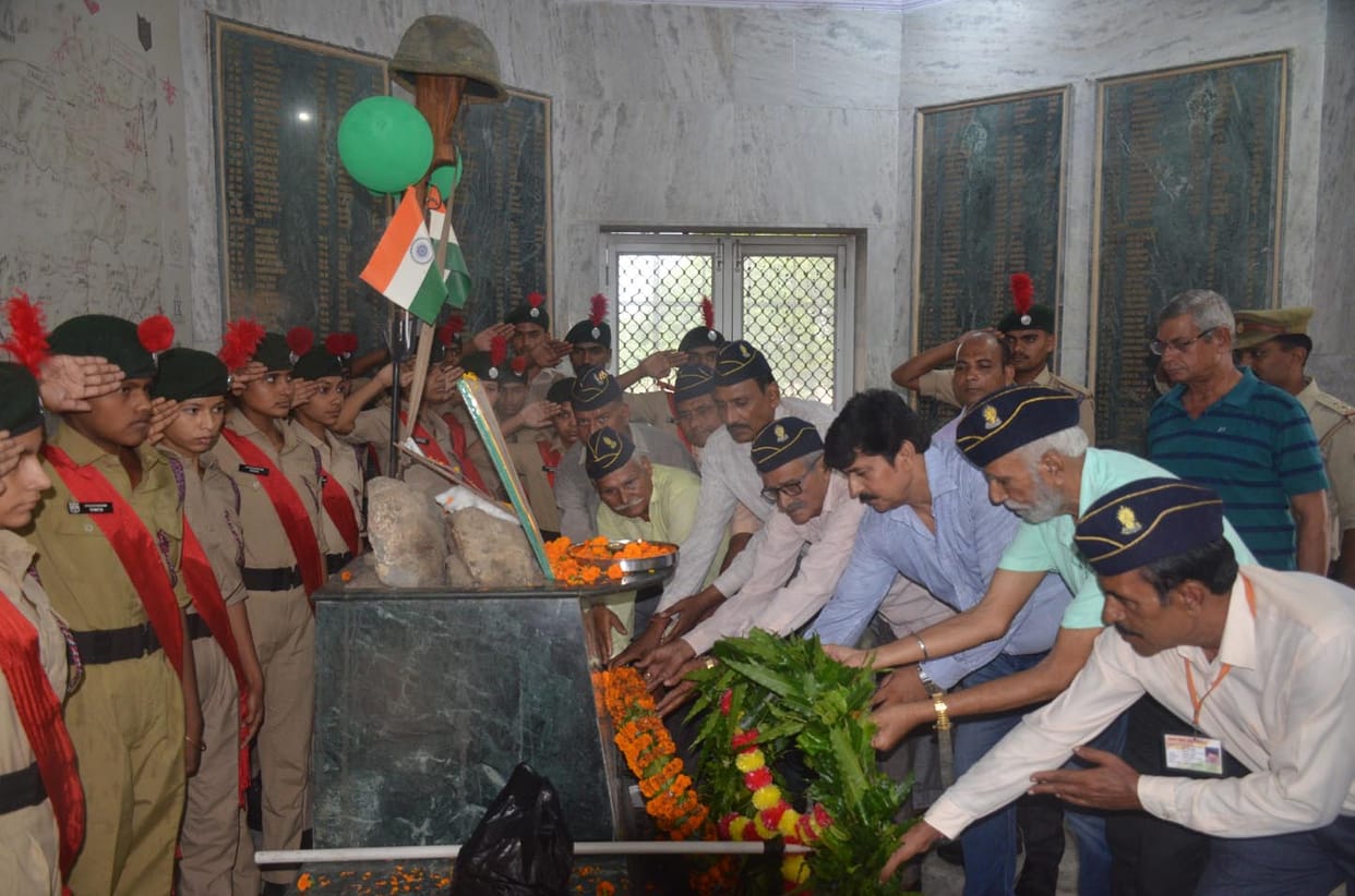 Tribute to the bravery of the martyrs of Kargil