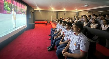 The children saw the telecast of the Shiksha Samagam