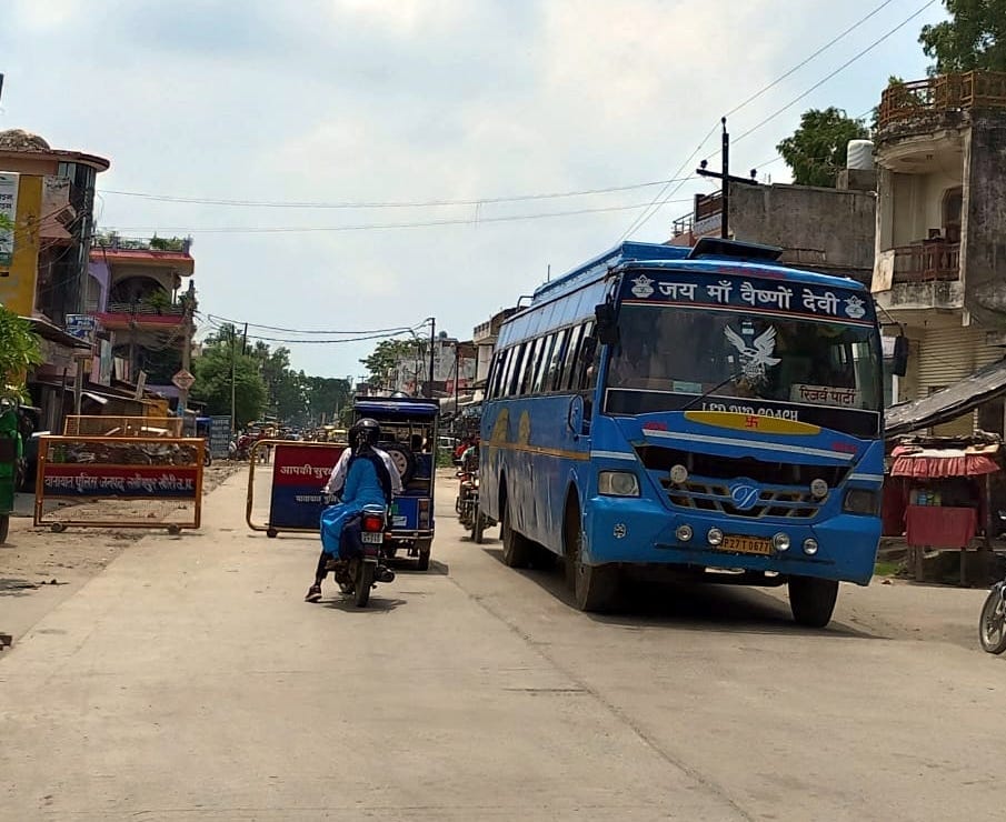 Despite the ban in Gola, vehicles continued to run rampant