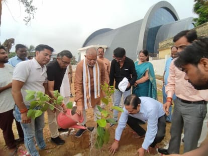 Harishankari was planted under the great campaign of Lokbharti