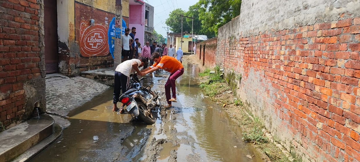 Piles of filth in Toda village, villagers upset