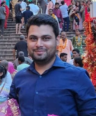 Bank's regional manager dies after being hit by a truck