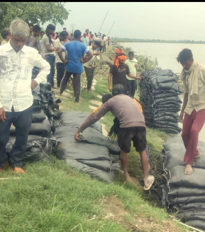 Embankment repair work completed in Bajhera, cutting stopped