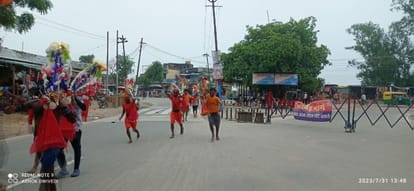 Heavy vehicles stopped from going on the route of Kanwaria