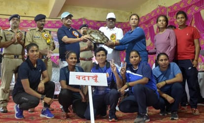 Moradabad in boxing, Badaun's women's team tops in weightlifting