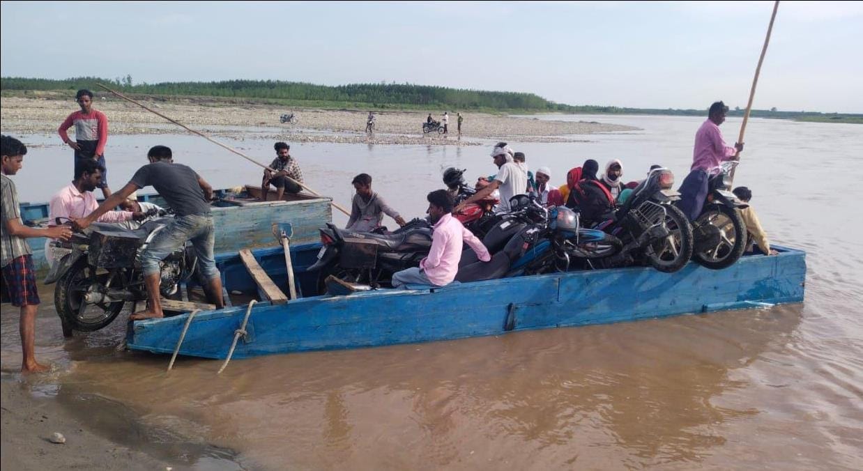 After the sinking of JE, the boat started in Yamuna after 11 days