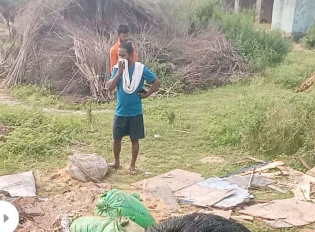 30 quintal MDM ration rotted in the school, thrown in the forest