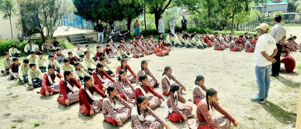 rampur news, school, open, student, came in,less, number,