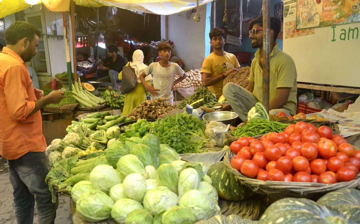 Tomato prices reached up to three hundred rupees