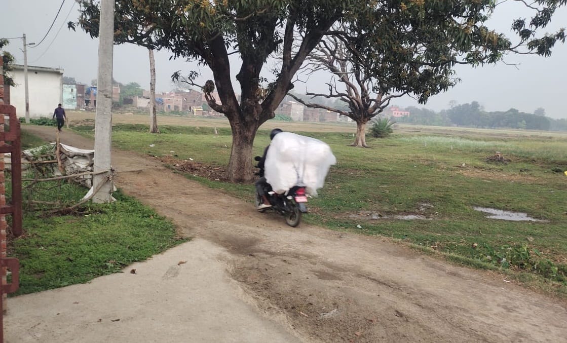 Smuggling of readymade garments increased in Nepal before festivals