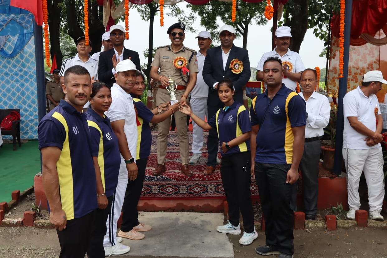 Almora police won 12 medals including three gold