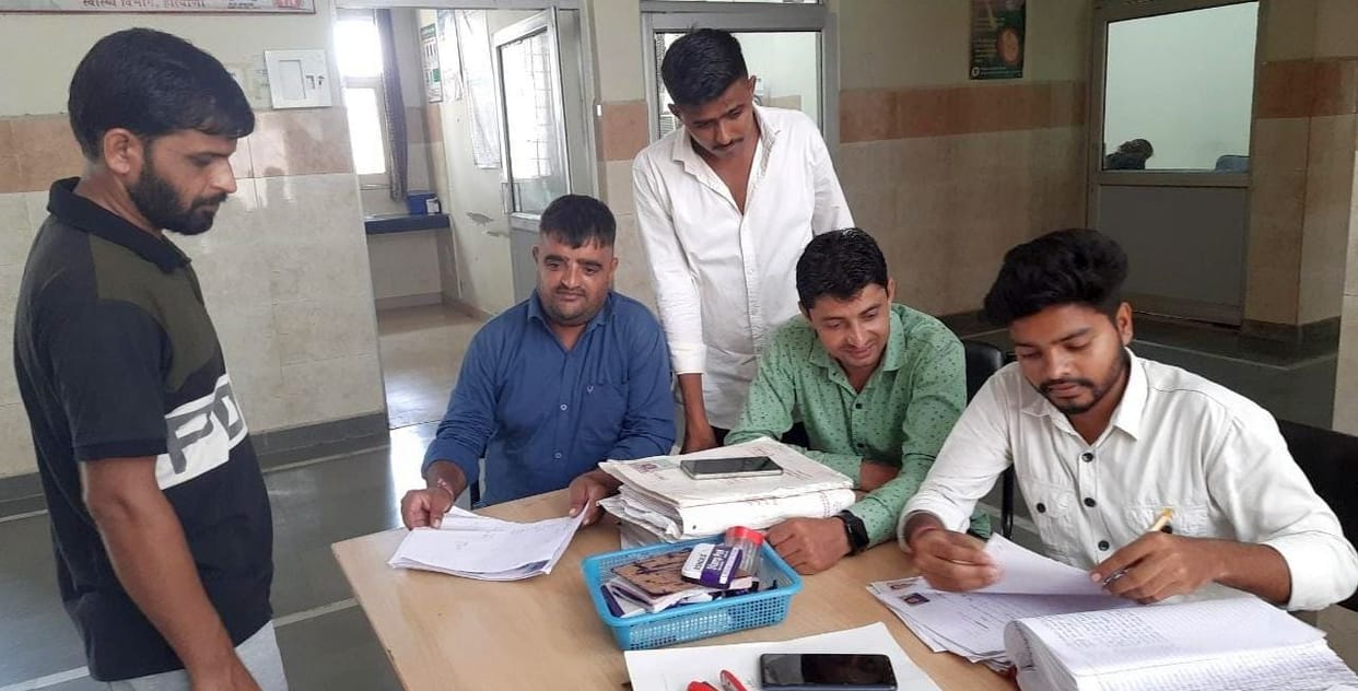 The work of making medical certificates of disabled stuck due to strike of clerks