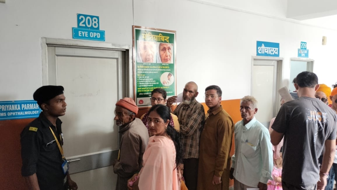 eyes flu cases increasing in ponta hospital