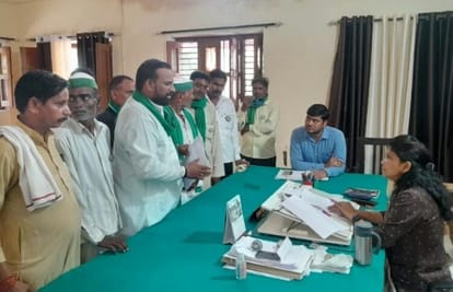 Bhakiyu protested against black marketing of fertilizers, forcibly selling zinc