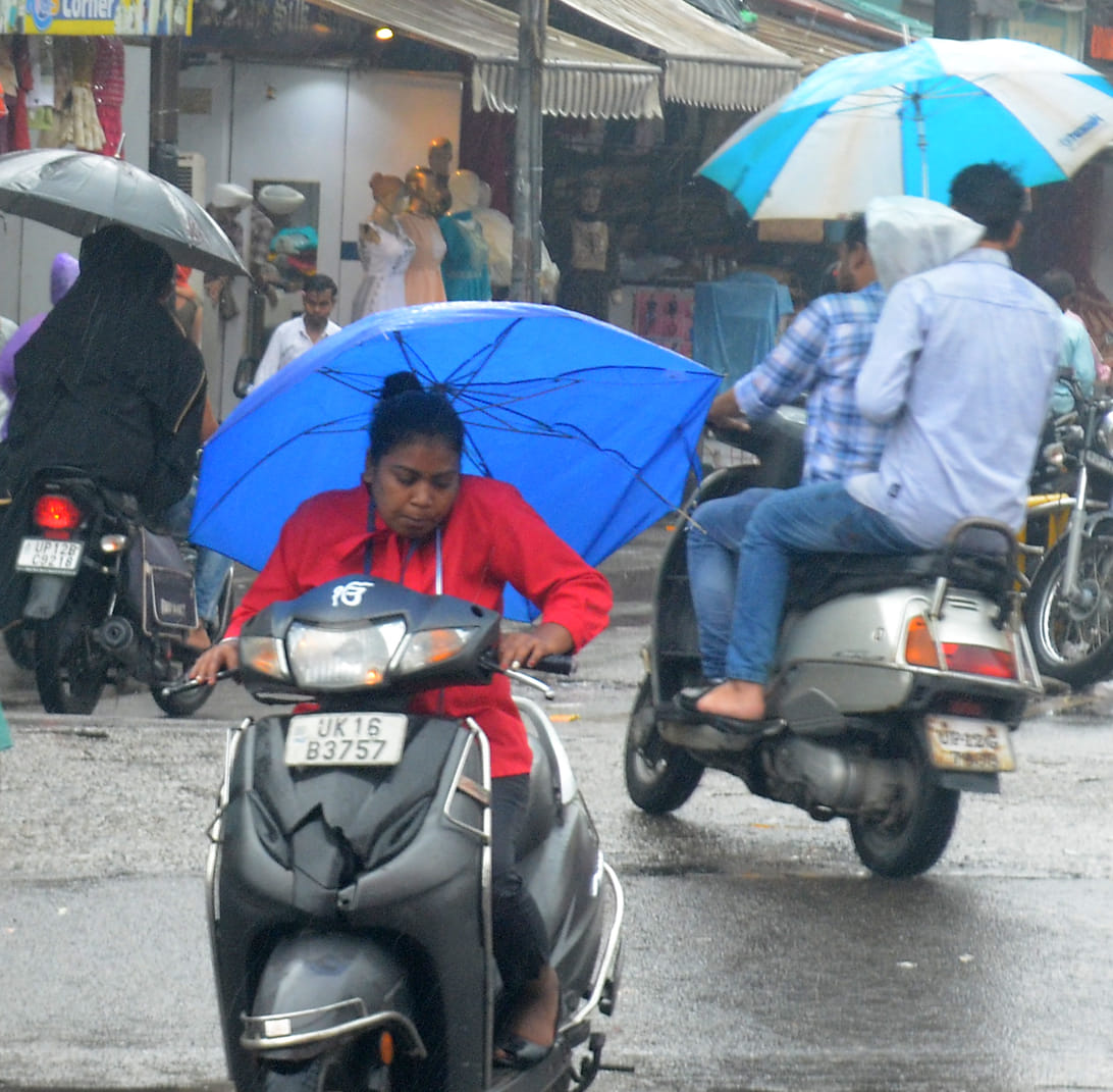 Clouds rained, temperature dropped by five degrees