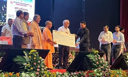 Chief Minister honored CDO Keshav Kumar