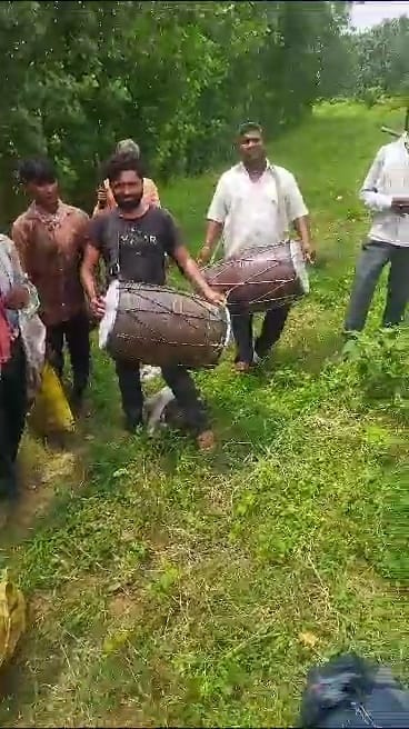 People are adopting a strange way to avoid Guldar