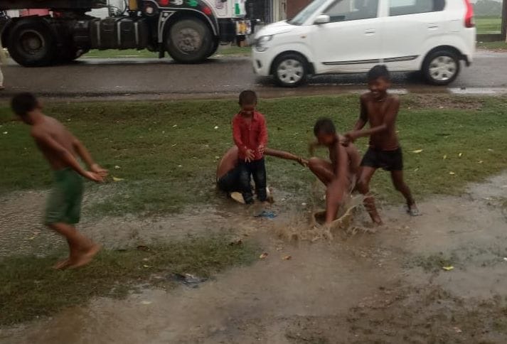 Heavy rain for the first time in Sawan